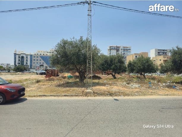 Terrain khezama sousse 