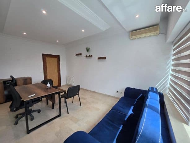  à louer bureau privé entièrement meublé