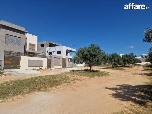 Villa encours de construction à Mrezga à vendre 51355351