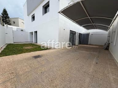 RIADH EL ANDALOUS À LOUER TRIPLEX S+