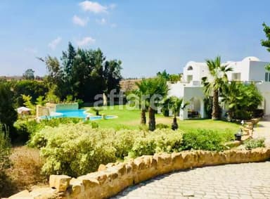 V671 Villa JARDIN D ETE