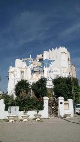 A Vendre Villa à rénover à Tunis