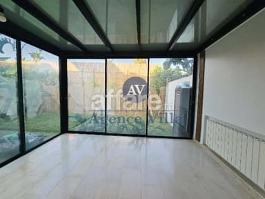 A louer un duplex s+2 à la Soukra