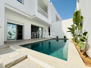 V601 Villa CARMEN