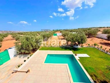 V664 Villa MERCURE