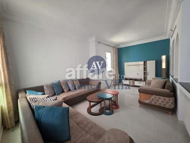 A louer un triplex s+4 meublé à la Marsa