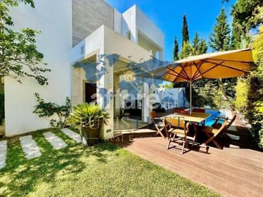 A Louer Luxueuse Villa Vide à Carthage