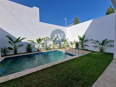 A louer une villa s+4 avec piscine à Carthage