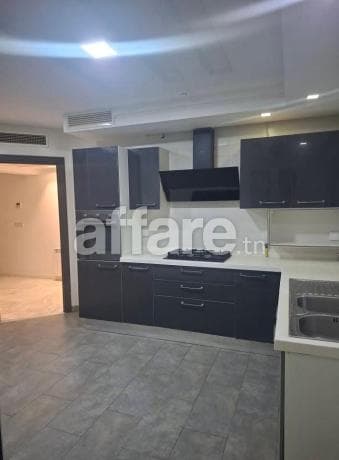 ENNASR location S+4 haut stg