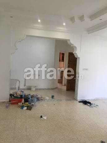 Grand appartement à l étage