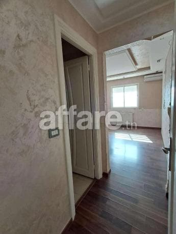 À LOUER BEL APPARTEMENT S+3 À JARDIN D EL AOUINA