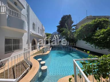 A louer une villa s+6 avec vue sur mer à Carthage
