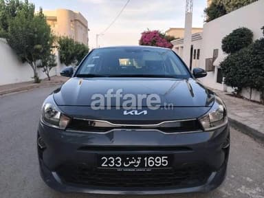 KIA RIO COUPÉ PREMIÈRE MAIN