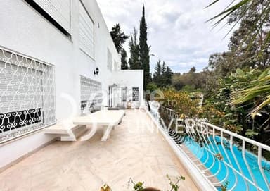 Duplex meublé avec terrasse à Gammarth REF RD040