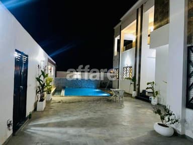 V670 Villa SALY