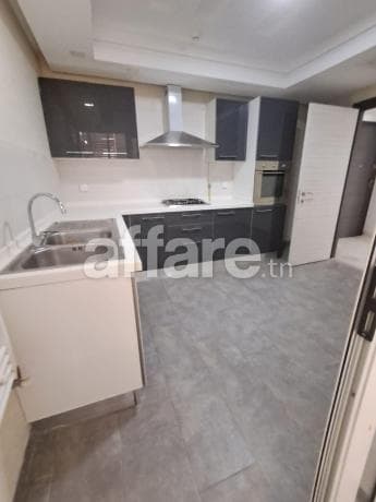 ENNASR 2 à LOUER APPT S+2 Haut stg
