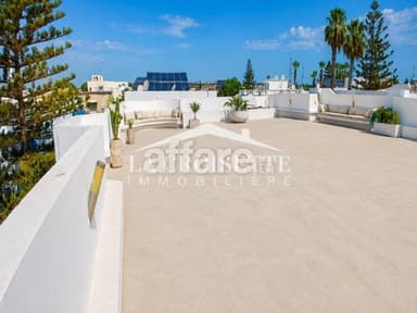 Etage de Villa S+3 meublé à La Marsa MEL0608