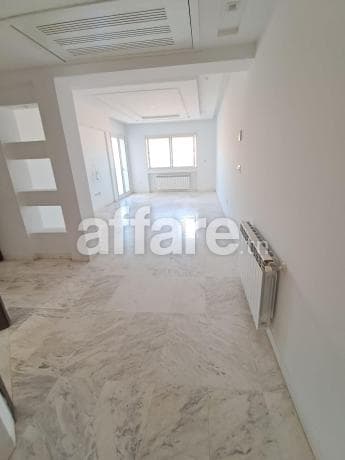 LOCATION Agréable appt S+4 ENNASR 2