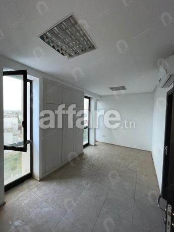 A vendre Bureau H+1 au bardo avenue hbib borguiba