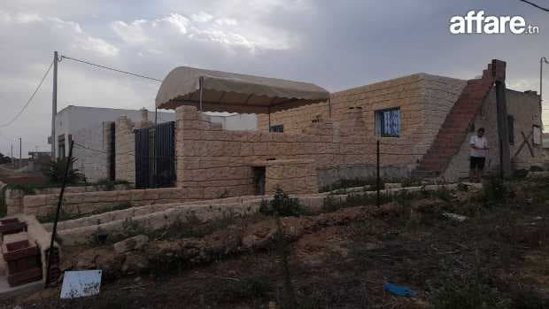 للبيع في قليبية دار علوش 