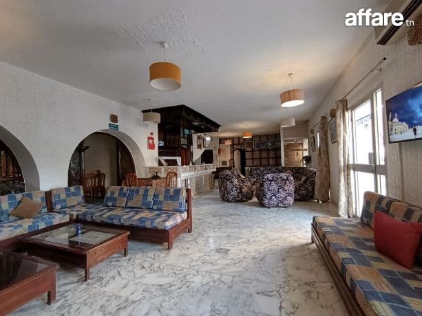  Un Hôtel de ville - Bar Restaurant