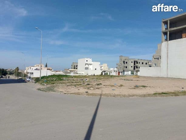 A vendre un Terrain (R+4) - Cité Riadh 5 Sousse