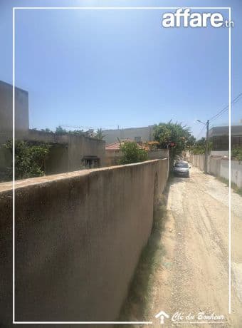 terrain clôturé à chotrana 3