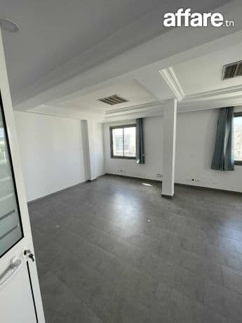 Etage bureautique a louer à Alain Savary 