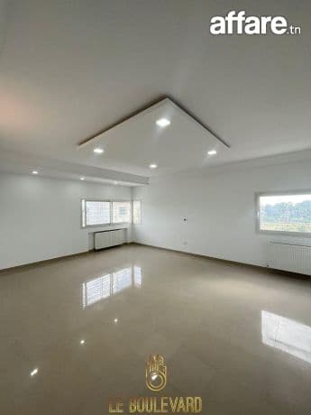 A Louer Etage De Villa S+3  à Sidi Mahersi, Nabeul 