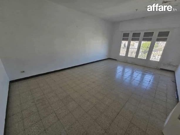 NOUVELLE ARIANA : APPARTEMENT S+2 À VENDRE 