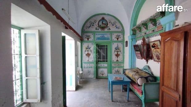 Une maison arabe avec garage à vendre à Hammamet 51355351