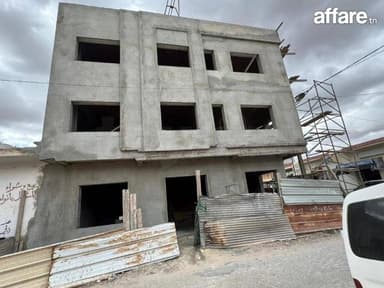 Local Commercial pour Projet Médical ou commercial à Siliana