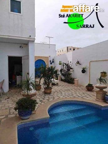 #Luxueuse #Villa avec #Piscine #Au 2ème Position de la Plage