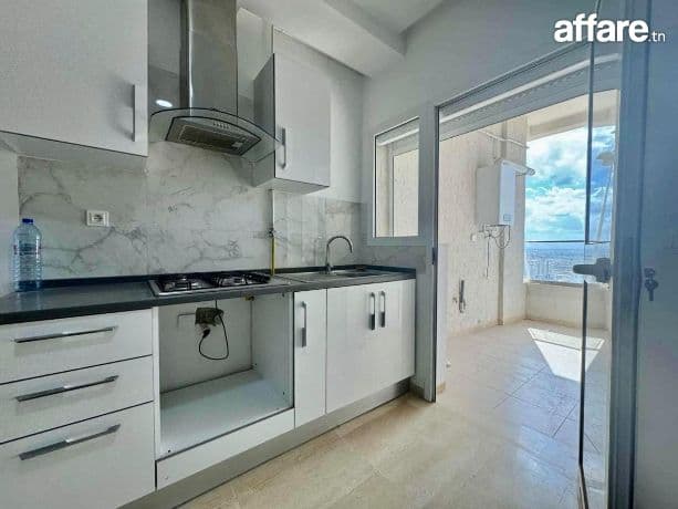 A Vendre Appartement S+1 Haut Standing à Jardin d'el Menzah 