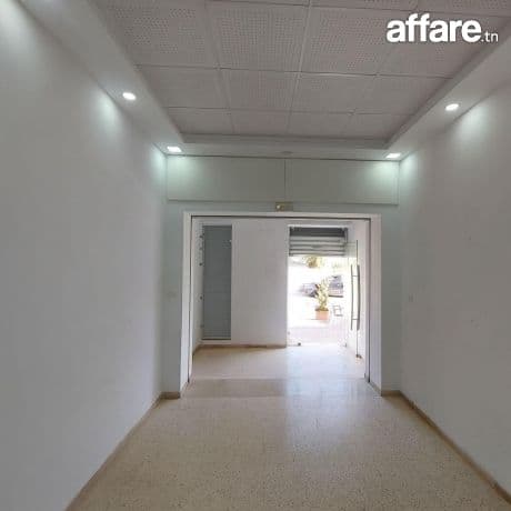 Local commercial à vendre – Mourouj 5