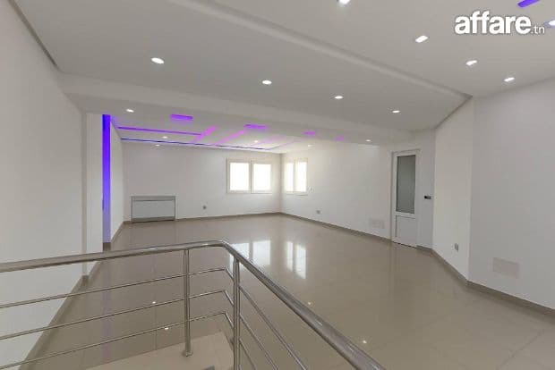 À Louer – Villa Style Américain à Mourouj 6 | 240 m² couvert