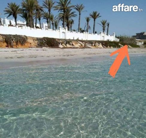 Terrain côté plage