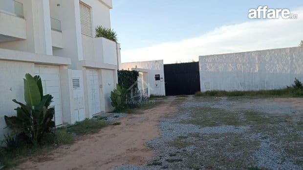 Un lot de terrain de 500 m² à Hammamet à vendre 51355351
