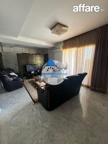 À 𝗹𝗼𝘂𝗲𝗿  𝗮𝗽𝗽𝗮𝗿𝘁𝗲𝗺𝗲𝗻𝘁 𝗦+𝟰 à 𝗞𝗵𝘇𝗲𝗺𝗮 