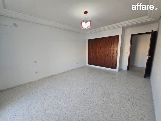 📍 MONTPLAISIR : BUREAU H+2  DE HST À LOUER 