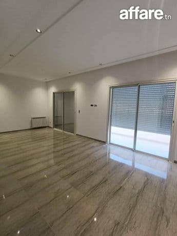 RIADH ANDALOUS : APPARTEMENT S+3 À LOUER     L’agence #