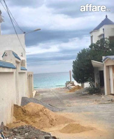 🌊Terrain Clôturé Avec Double Façades  En Vente|Chott Mariem