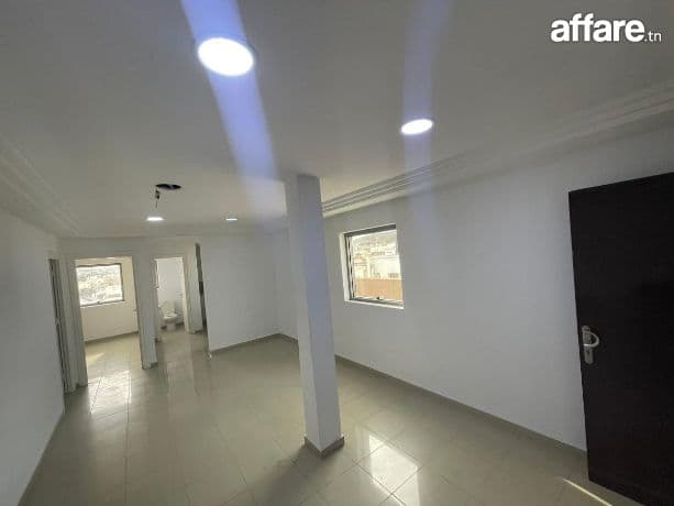 GHAZELA: BUREAU H+2 À LOUER 