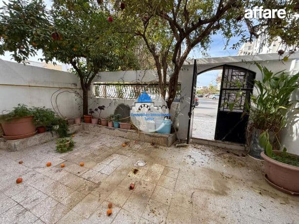 A vendre maison en S+3 style américain à khzema Est