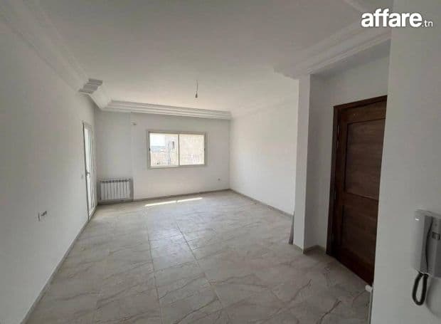 BORJ BACCOUCHE : APPARTEMENT S+2 JAMAIS HABITÉ À LOUER