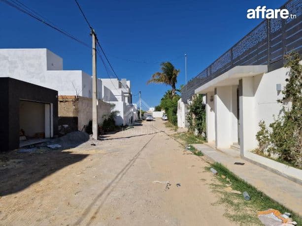 Terrain constructible de 520 m² à Mrezga à vendre 51355351