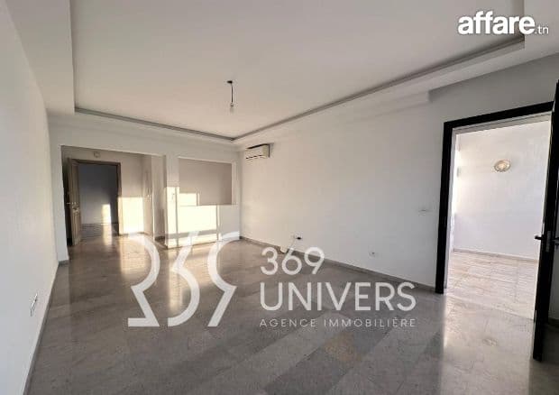 Appartement avec balcon à La Marsa REF RA160