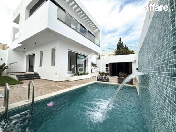 À Vendre – Villa Moderne avec Piscine à Hammamet Nord