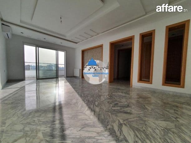 À 𝗩𝗲𝗻𝗱𝗿𝗲 𝗔𝗽𝗽𝗮𝗿𝘁𝗲𝗺𝗲𝗻𝘁 𝗦+𝟮 à 𝗞𝗵𝘇𝗲𝗺𝗮