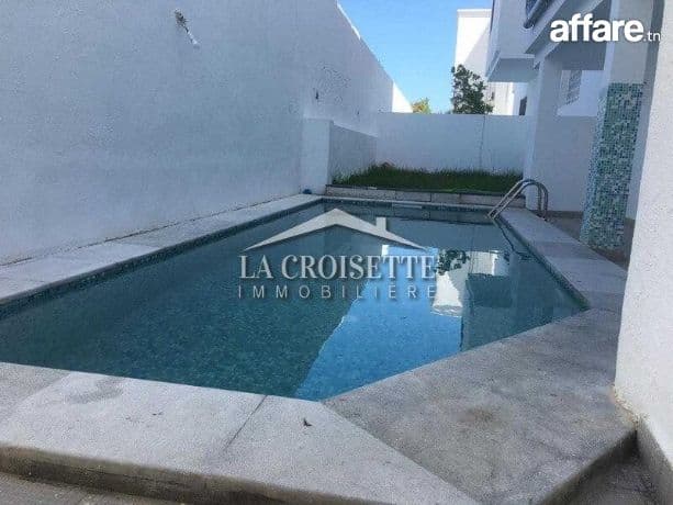 Duplex s4 avec jardin et piscine à La Marsa MDL0008